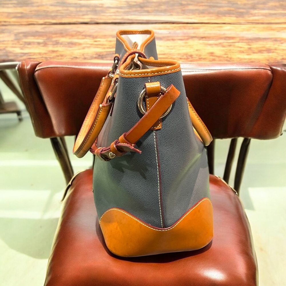 Dooney & Bourke Shelby Leather Shopper Tan Tote - Picture 6 of 10